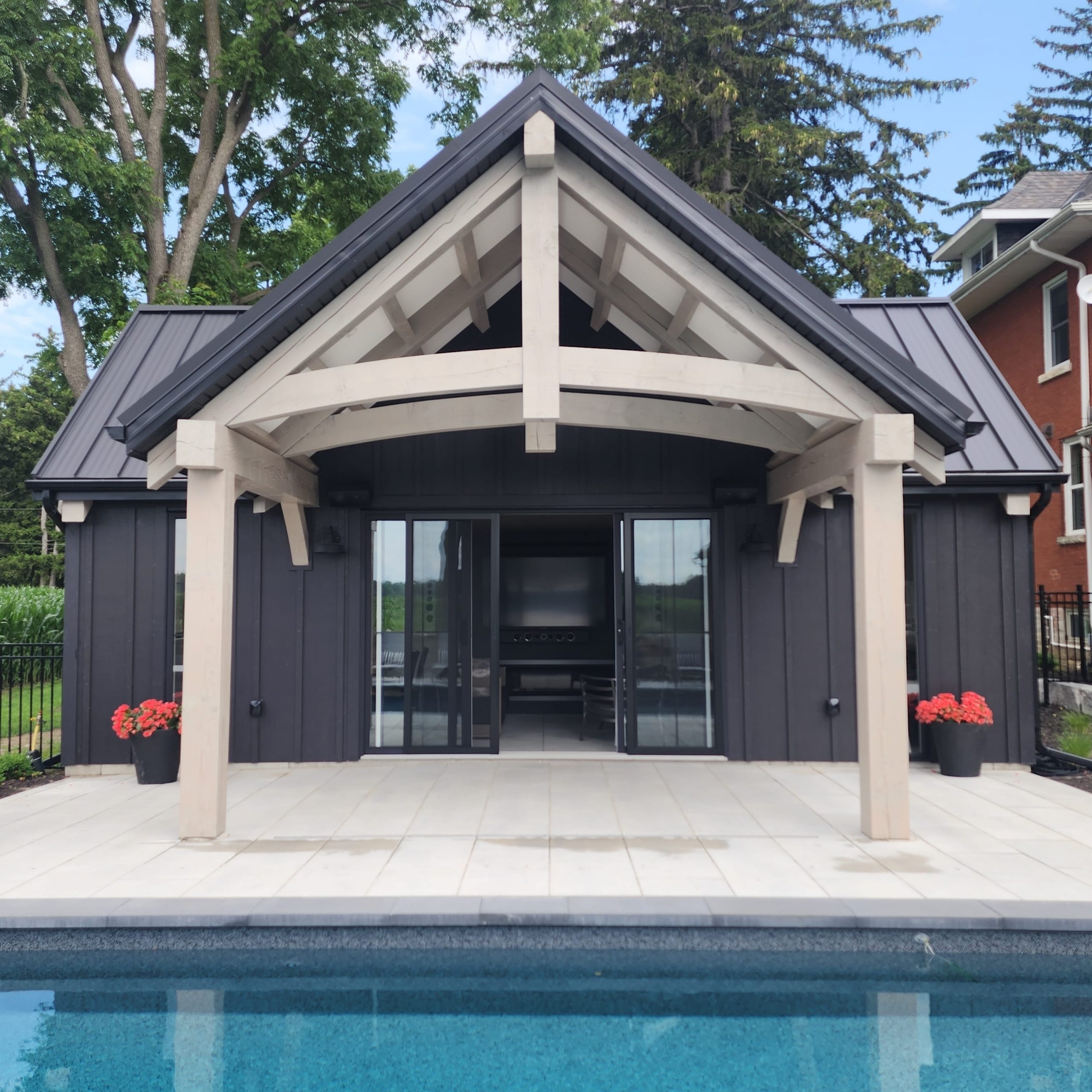 Spray and Roll - Interior Residential Painting, Exterior Residential Painting, Roof Painting.